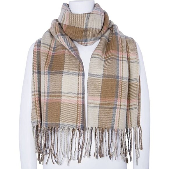 Long plaid blanket chunky oversized winter/Fall warm scarf wrap shawl NWT - Picture 4 of 8